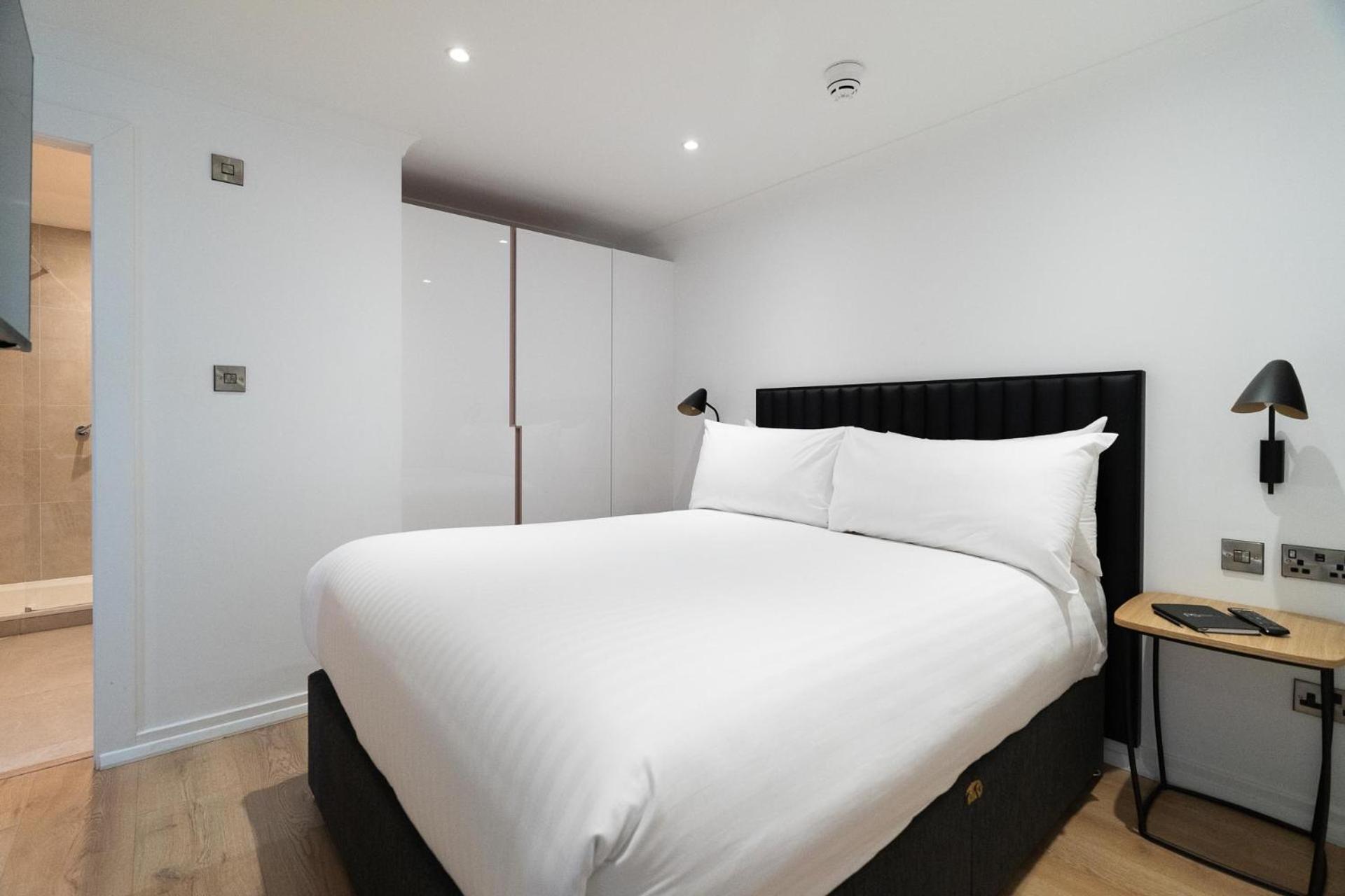 Premier Suites Edinburgh Fountain Court Bagian luar foto
